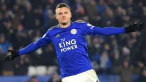 EPL: Jamie Vardy Equals Cristiano Ronaldo’s Record in Leicester’s Thrilling 2-1 Victory Over Spurs
