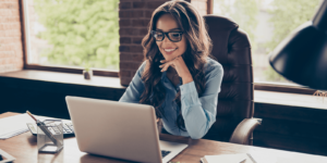 6 Remote Job Opportunities to Earn in Dollars or Pounds Per Hour