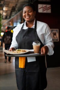 Restaurant Operatives Needed for Lagos Island Restaurant - Apply Now!